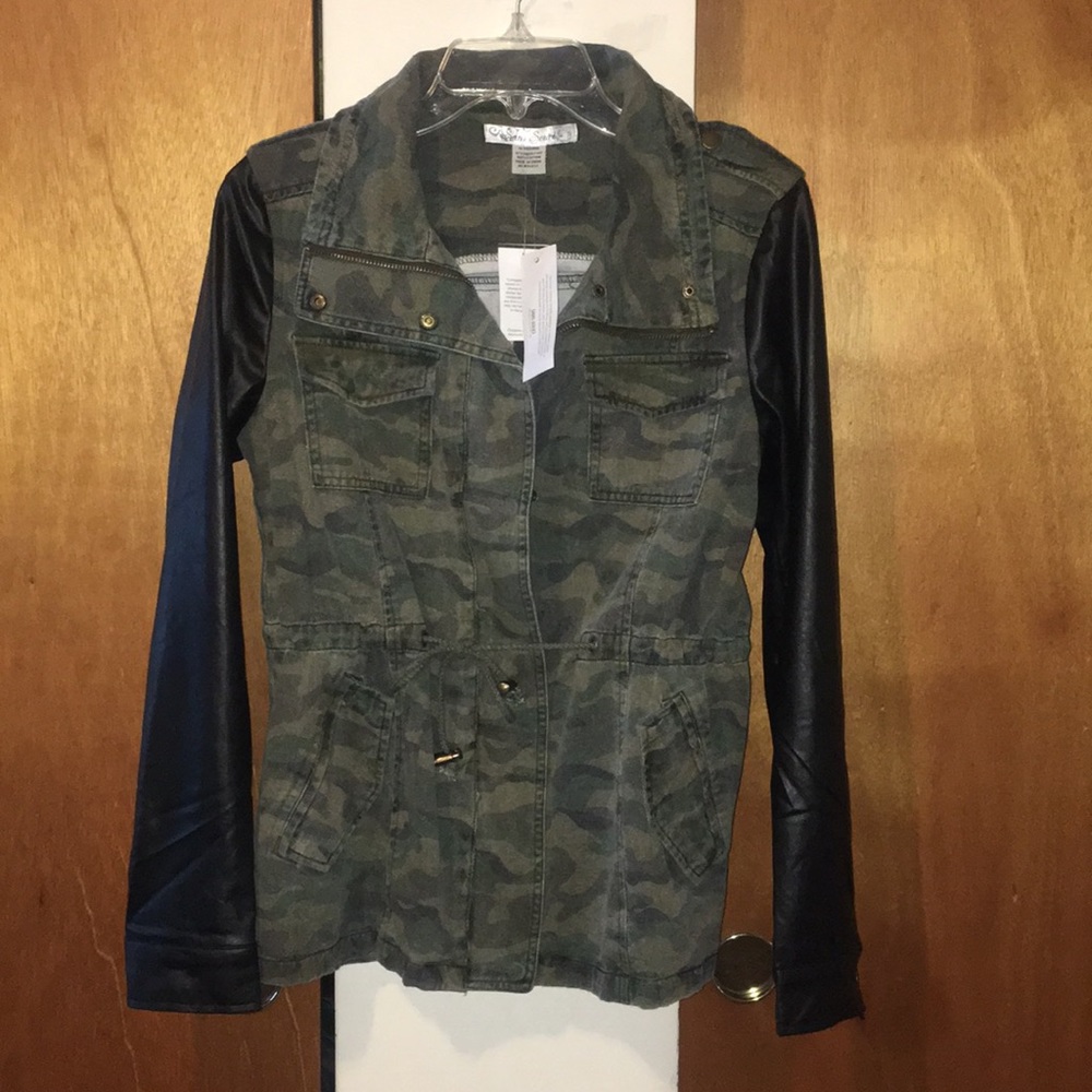 💚🖤💚NWT Sans Souci Faux Leather Jacket